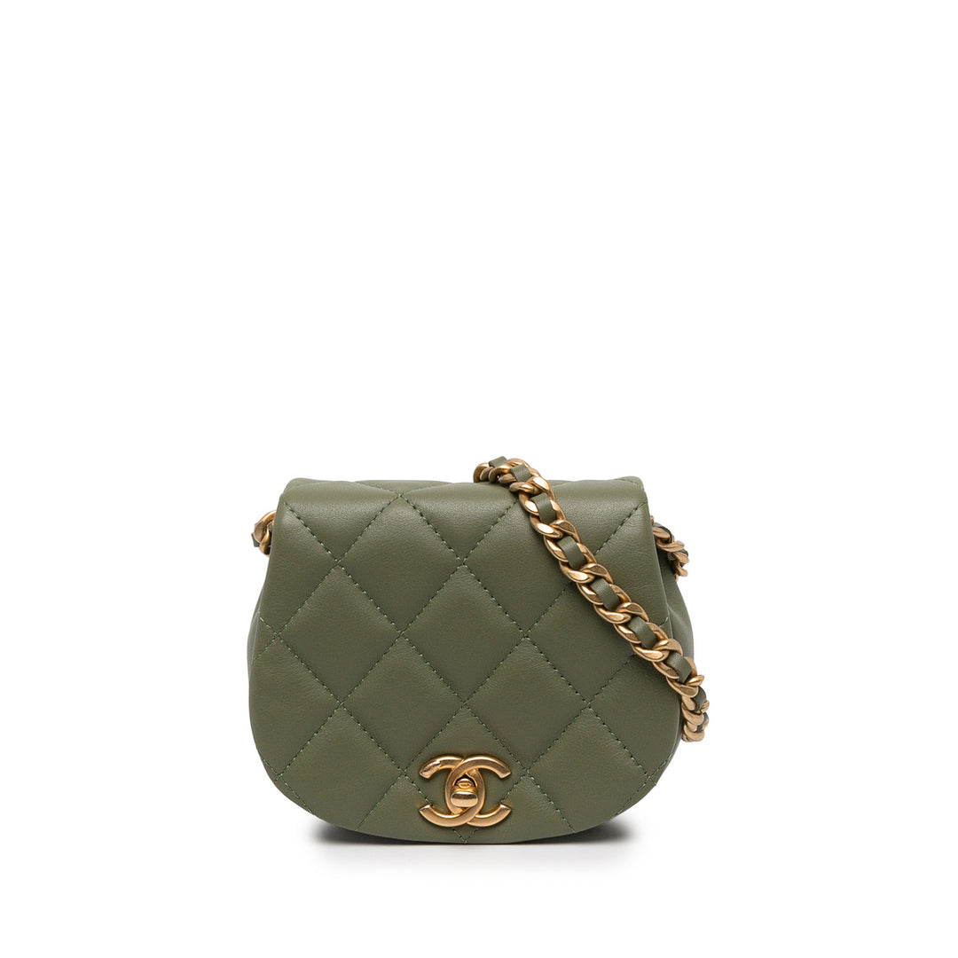 Chanel Pochette Matelassé Coco Mail avec chaîne Mini Cuir de veau Vert – vue principale – GABY PARIS