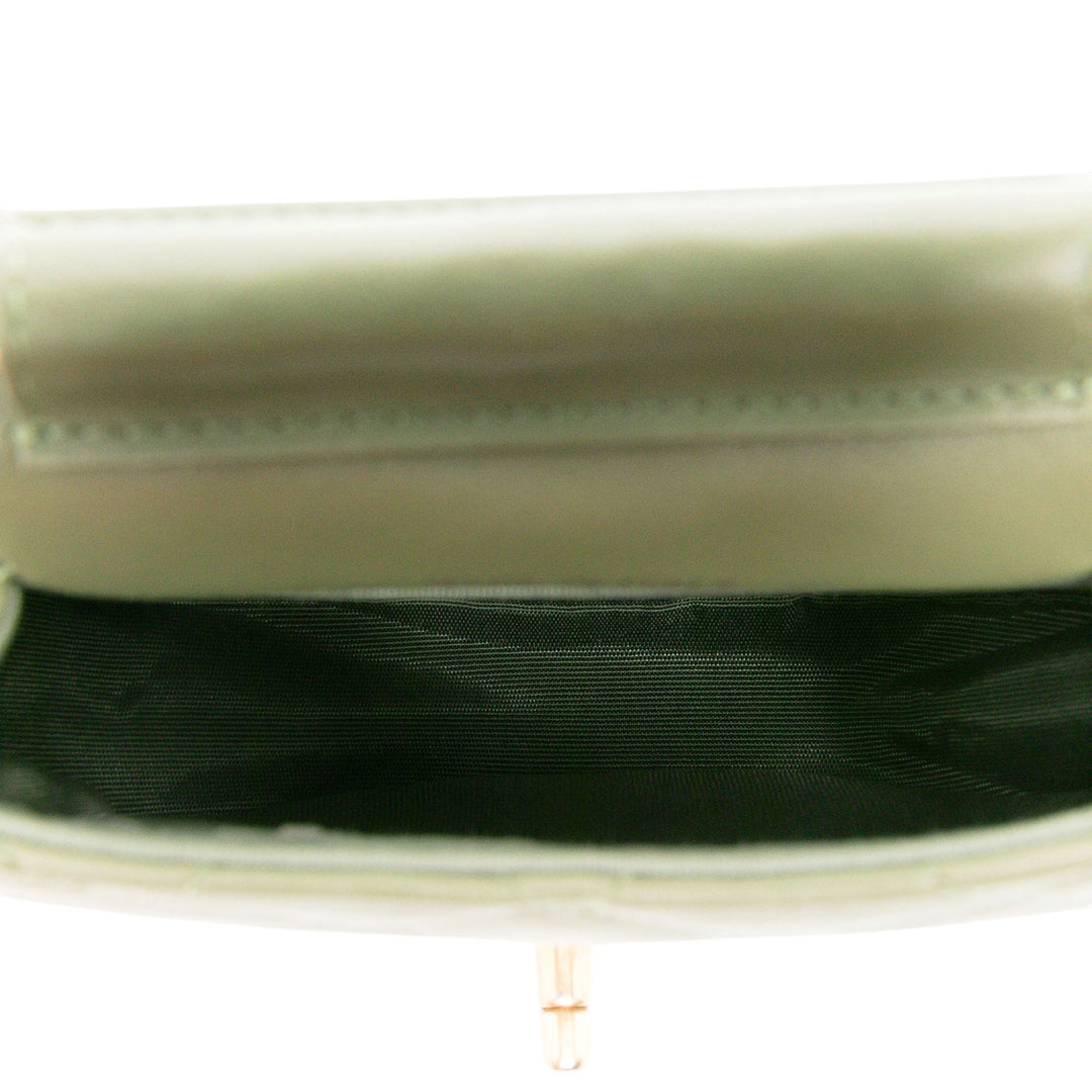Chanel Pochette Matelassé Coco Mail avec chaîne Mini Cuir de veau Vert – vue 4 – GABY PARIS