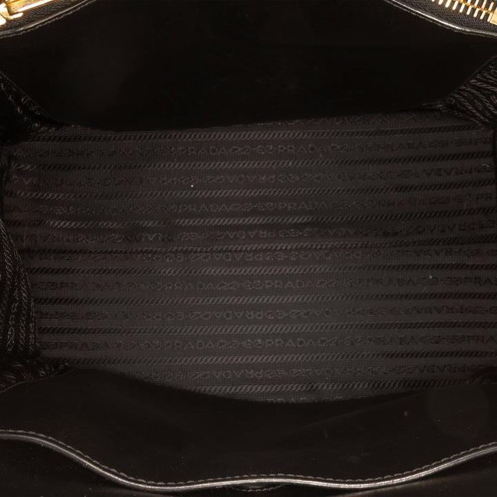 Prada Sac à main City Veau à finitions Paradigme Saffiano Noir – vue 4 – GABY PARIS