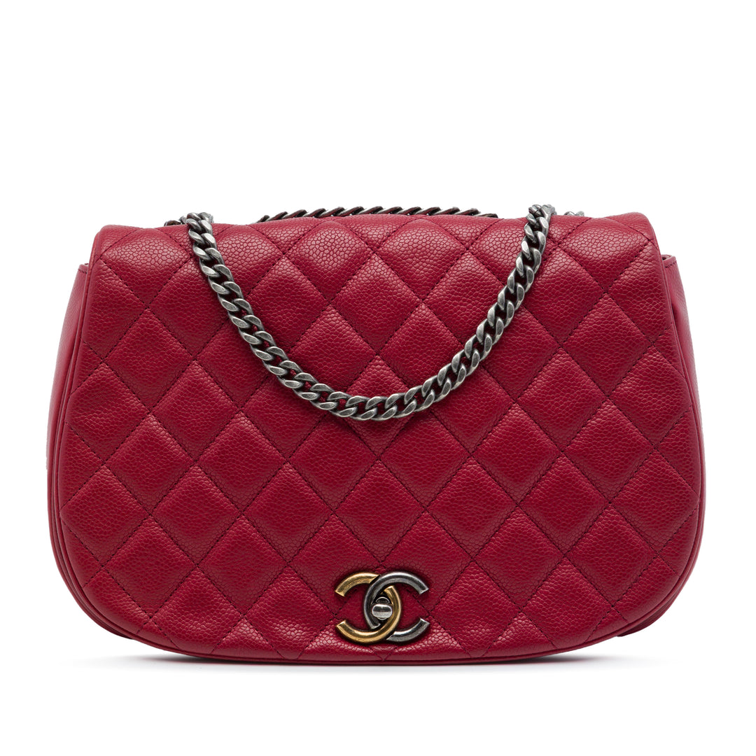 Chanel Matelassé Casual Poche à rabat Moyen Cuir caviar Rouge – vue principale – GABY PARIS
