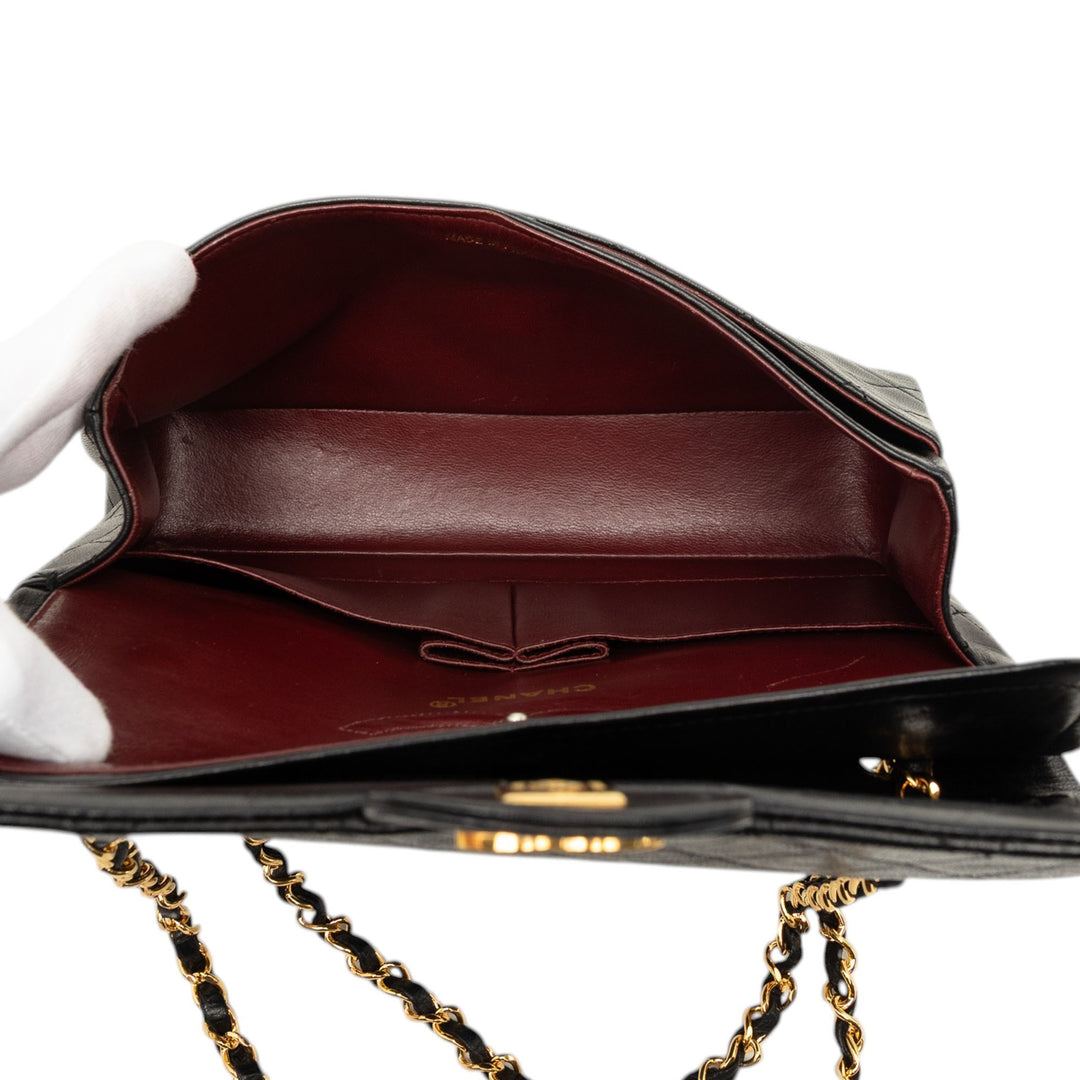 Chanel Medium Classic Cuir d'agneau Double rabat