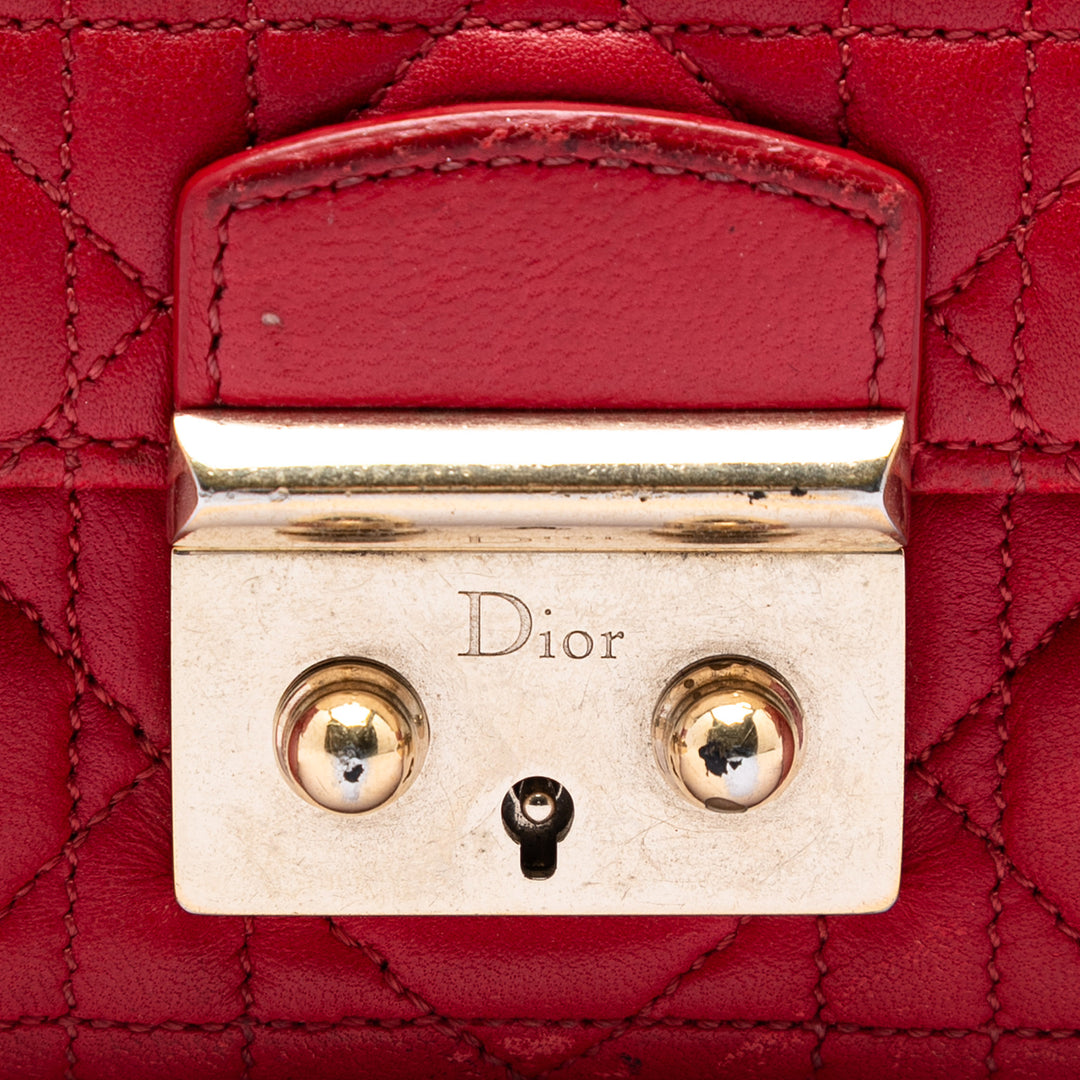 Cannage Miss Dior Promenade Wallet on Chain Cuir d'agneau Rouge