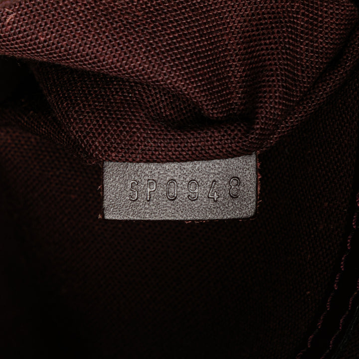 Louis Vuitton Taiga Reporter PM Rouge