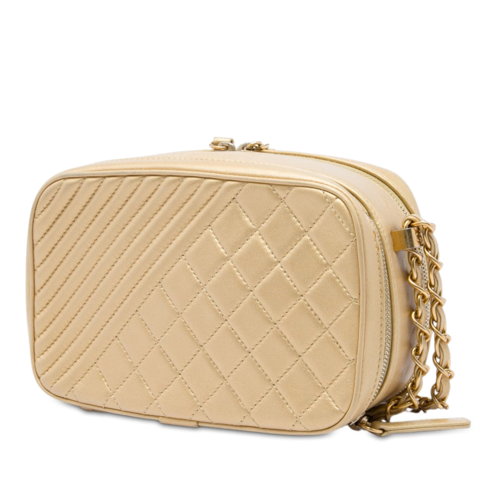 Chanel Matelassé Coco Boy Sac caméra Petit Cuir d'agneau Doré – vue 2 – GABY PARIS
