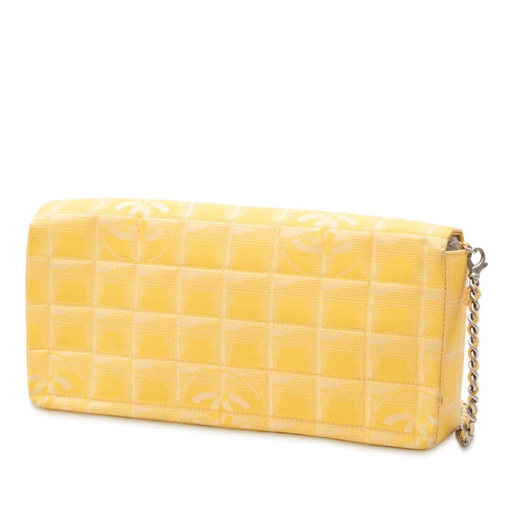 Chanel New Travel Line Nylon East West à rabat – GABY PARIS Authentique