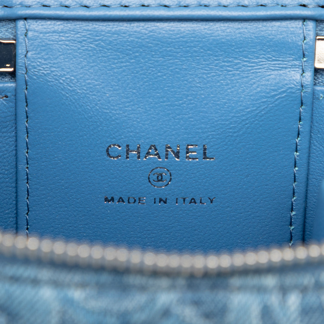 Chanel Mini Matelassé Jean Camellia Sweetheart Vanity avec chaîne