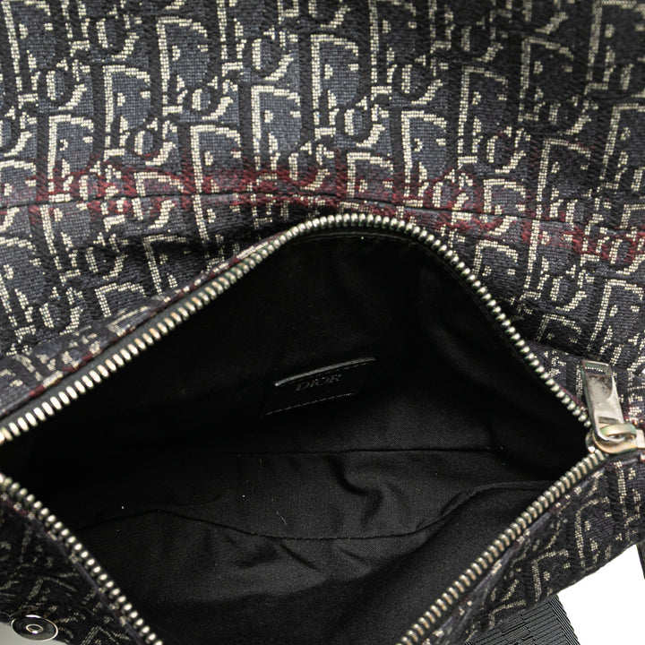 Oblique Canvas Saddle Crossbody Black - Gaby Paris