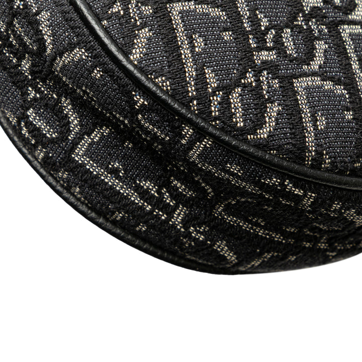 Oblique Canvas Saddle Crossbody Black - Gaby Paris
