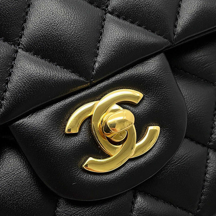 Chanel Classic Double rabat Moyen Cuir d'agneau Noir – vue 8 – GABY PARIS