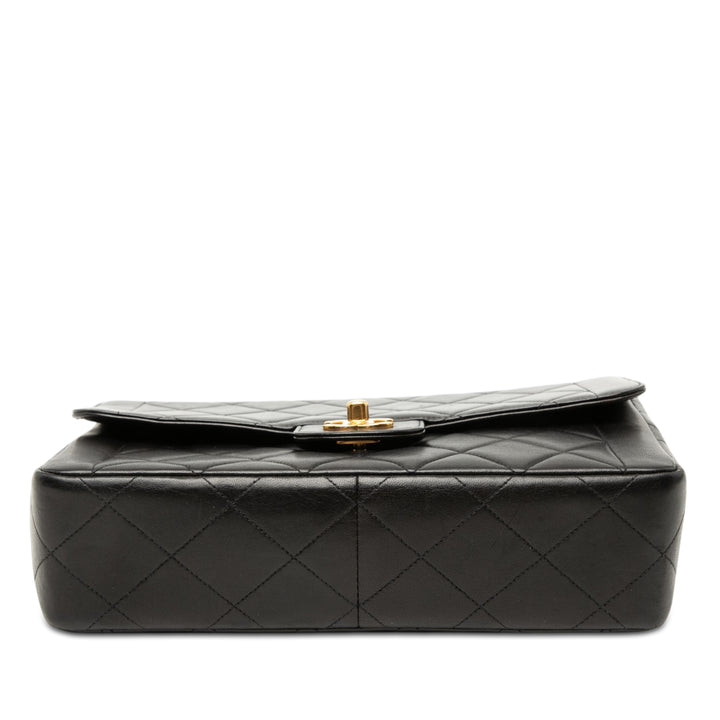 Chanel Medium CC Matelassé Cuir d’agneau Border Simple rabat