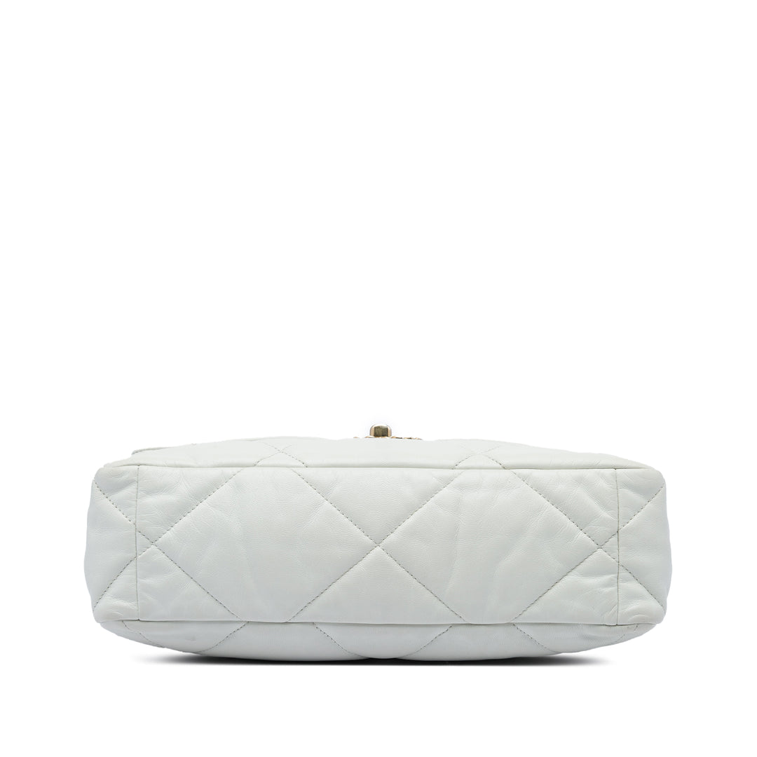 Chanel 19 à rabat Grand Cuir d'agneau Blanc – vue 3 – GABY PARIS