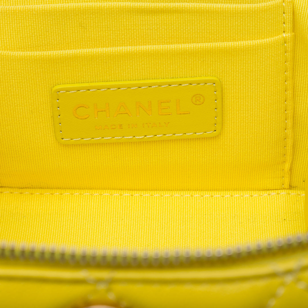 CC Matelassé Vanity avec chaîne Petit Cuir d'agneau Jaune