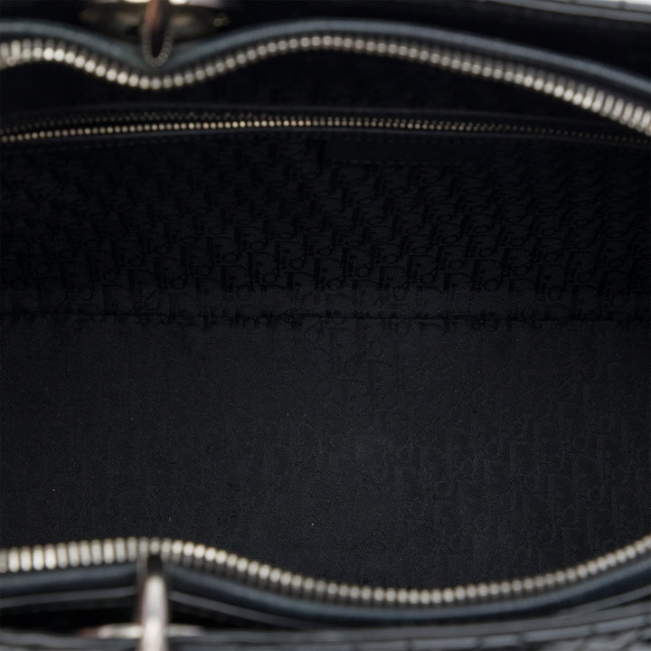Dior Extra Large Cuir verni Cannage Lady Dior