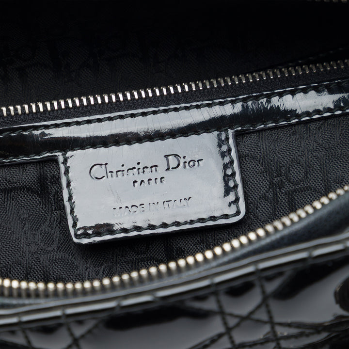 Dior Extra Large Cuir verni Cannage Lady Dior