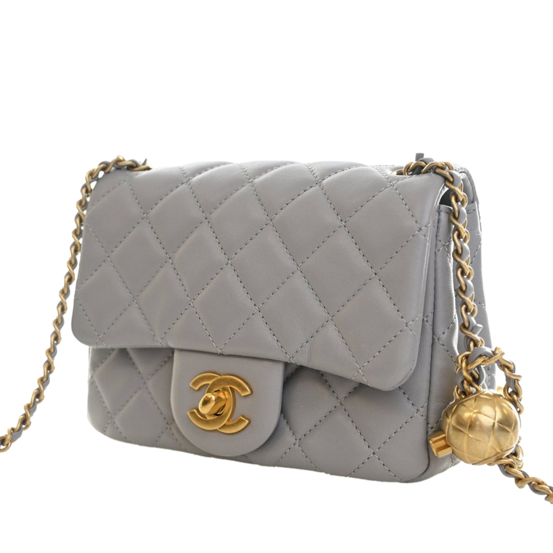Chanel Mini Square Classic Cuir d’agneau Perle Crush Simple rabat