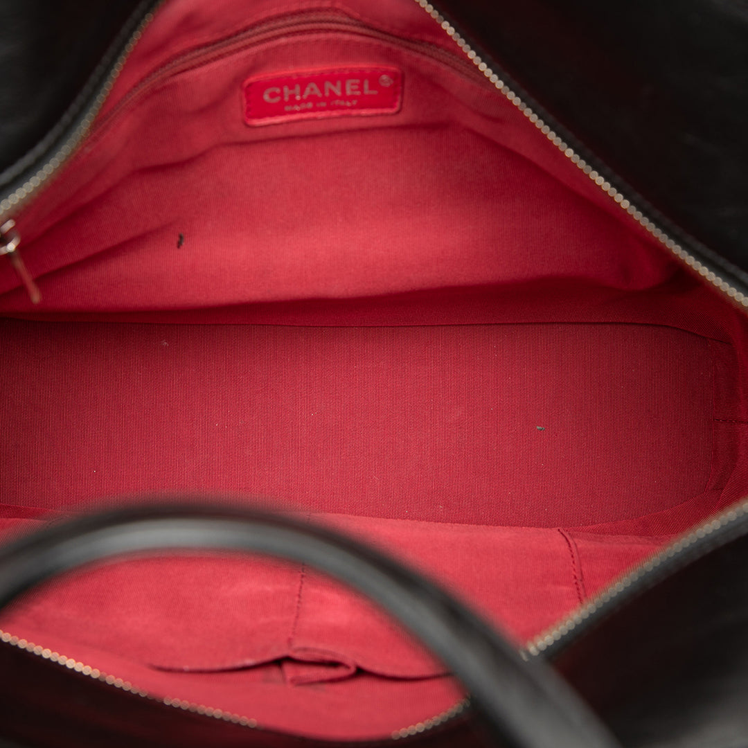 Chanel Large vieilli Cuir de veau Gabrielle Shopping Cabas