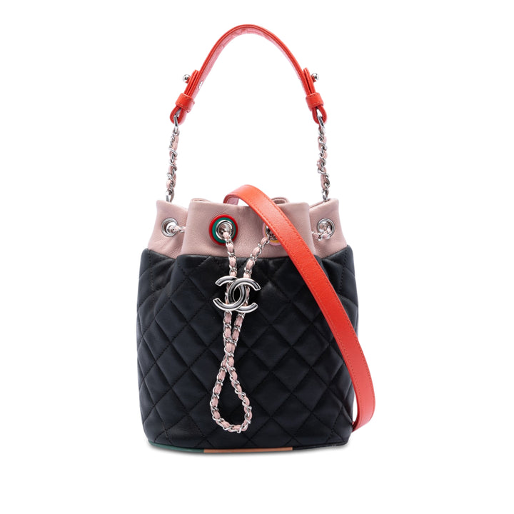 Chanel CC Multicolor Matelassé Cuir d’agneau Cuba Drawstring Bucket Sac