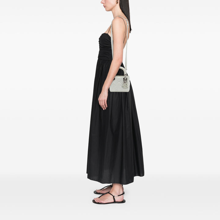 Dior Sac à main Lady Dior Irisé Cannage Micro Cuir d'agneau Argenté – vue 6 – GABY PARIS