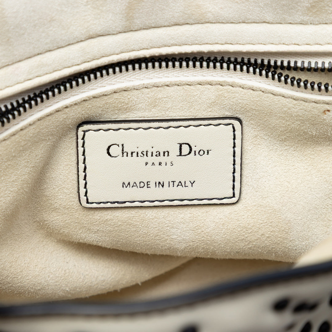 Dior Medium Cuir d’agneau Cannage clouté Supple Lady Dior