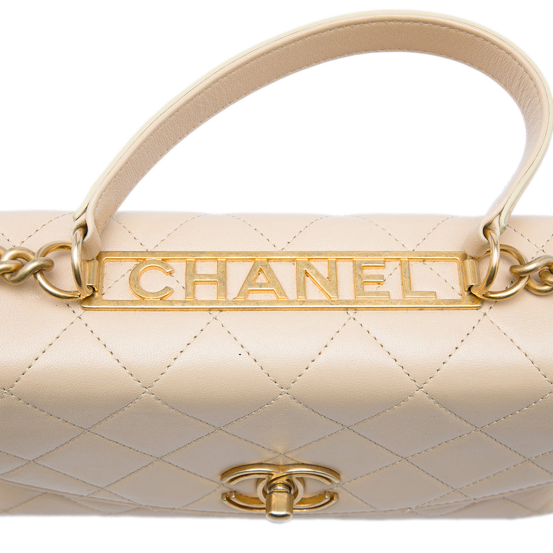 Chanel Matelassé Trendy Spirit sac à Moyen Cuir d'agneau Marron