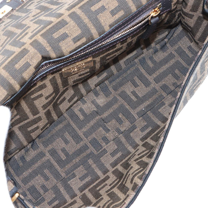 Fendi Medium Zucca Toile Baguette Sac