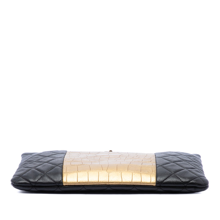 Chanel Pochette Matelassé et Crocodile embossé Métallisé Reissue 2.55 Cuir d'agneau Noir – vue 3 – GABY PARIS