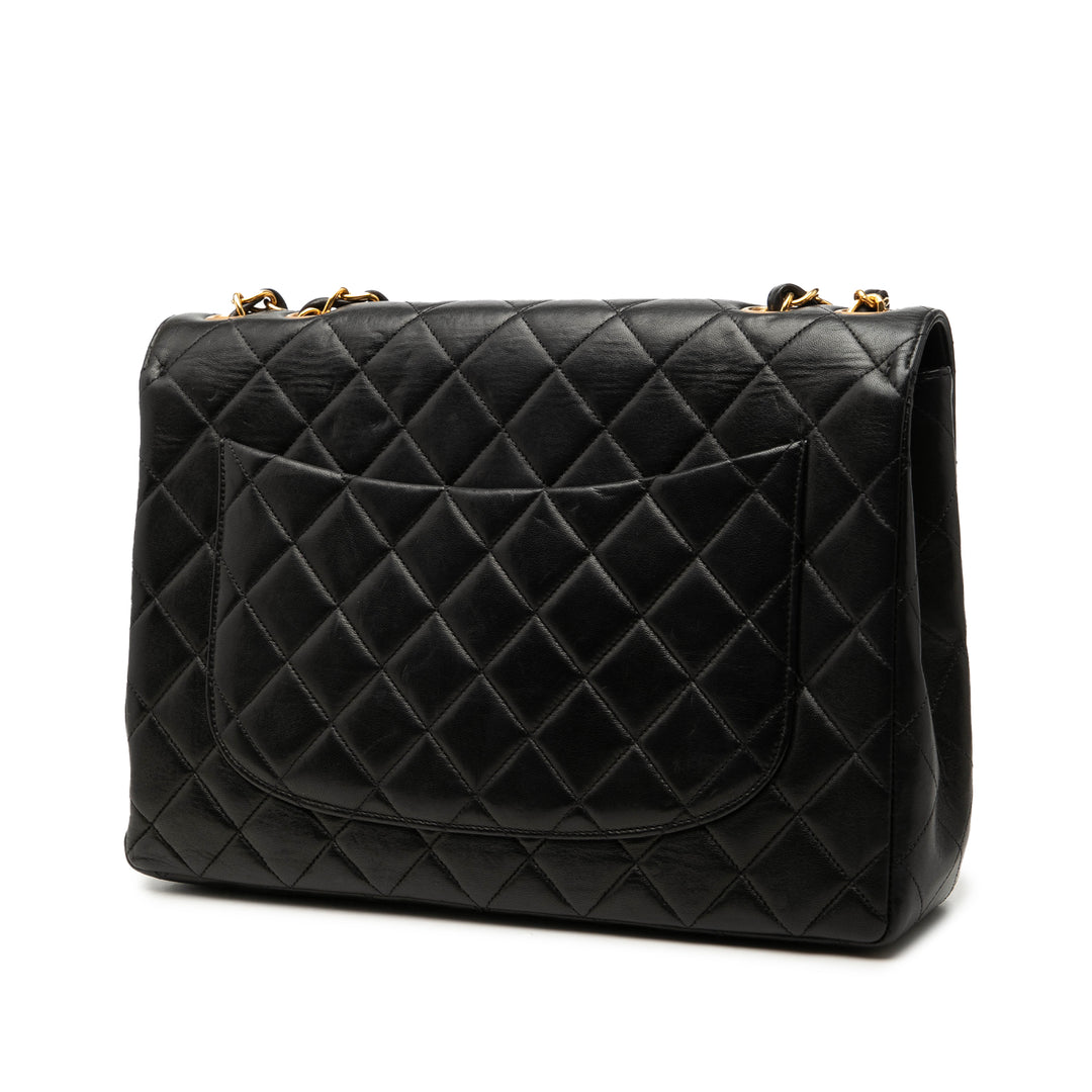 Chanel Jumbo Classic Cuir d’agneau Simple rabat
