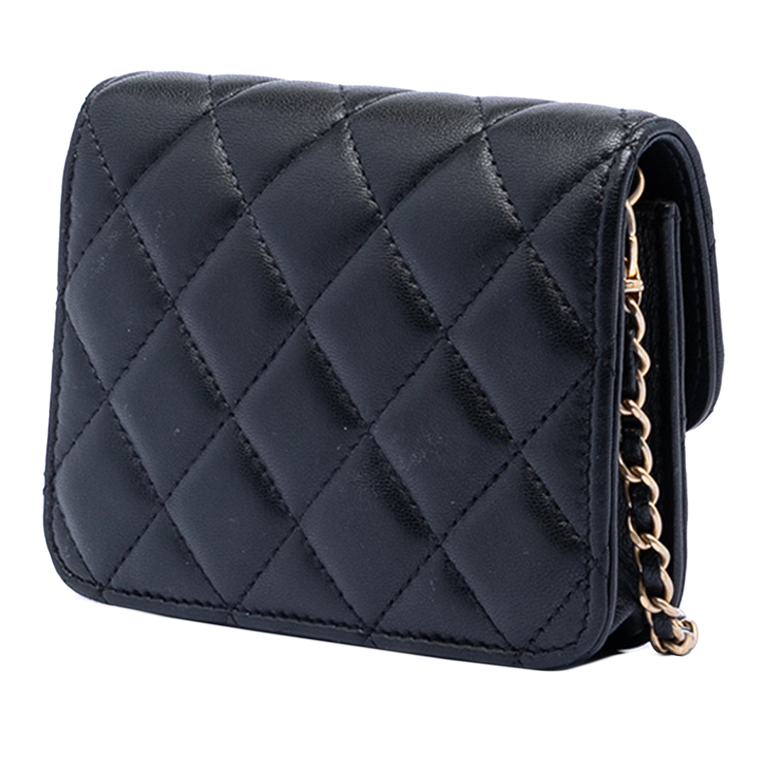 Chanel Mini Cuir d’agneau Perle Crush Pochette avec chaîne