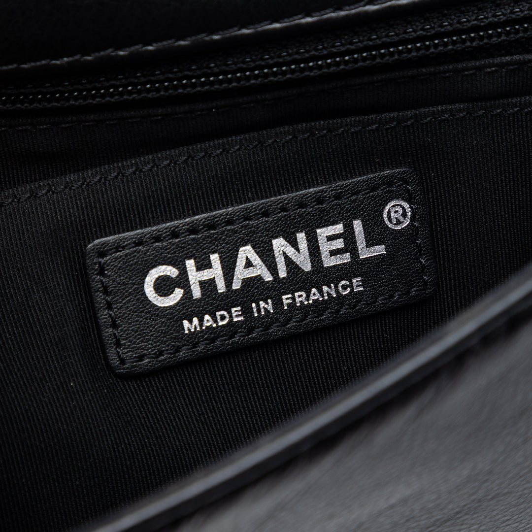 Chanel Small CC Matelassé Cuir d’agneau embossé Braid Simple rabat