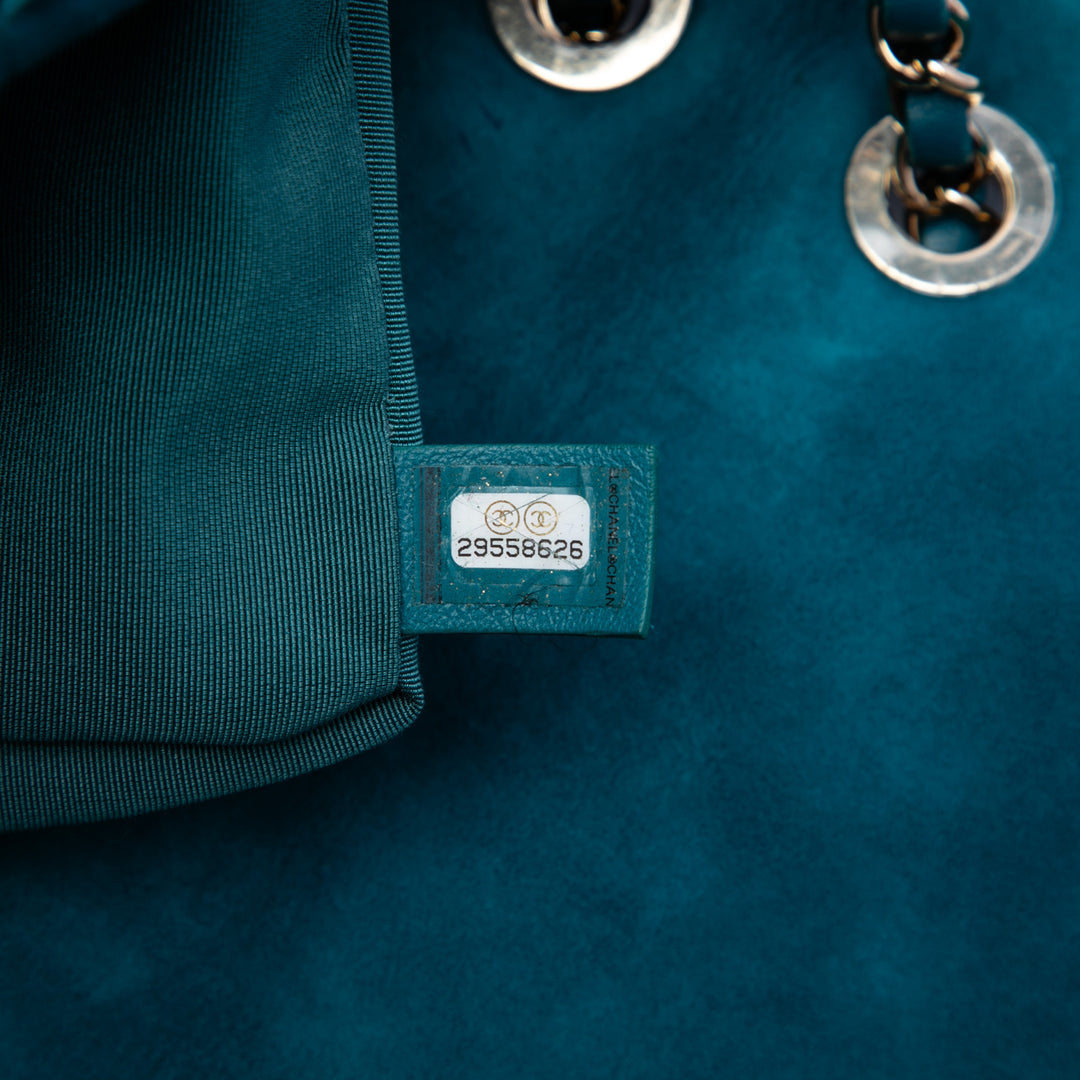 Chanel Daim Cuir de chèvre Diamond Fringe à rabat