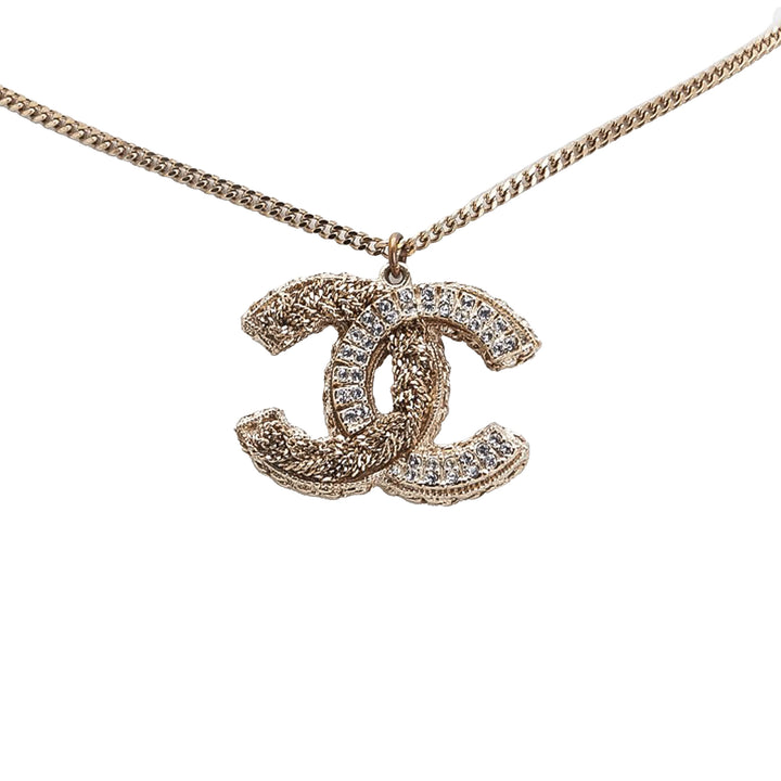 Chanel Doré Plated CC Rhinestone Pendant Collier Doré