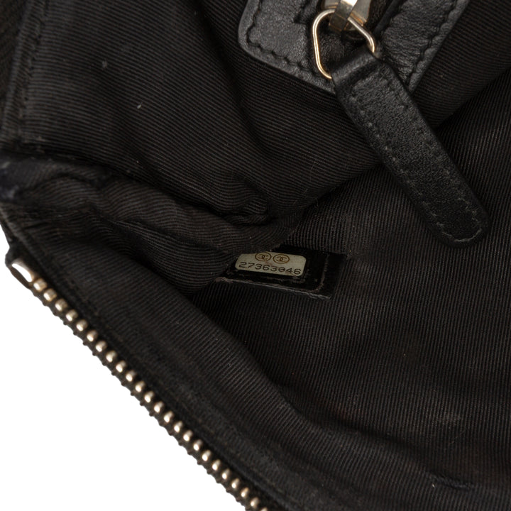 Chanel Medium Matelassé Caviar Boy O Étui Pochette