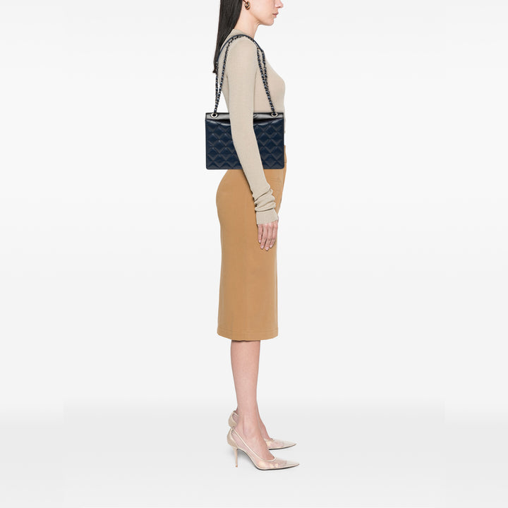 Chanel Small Matelassé Cuir de veau Ballerine à rabat