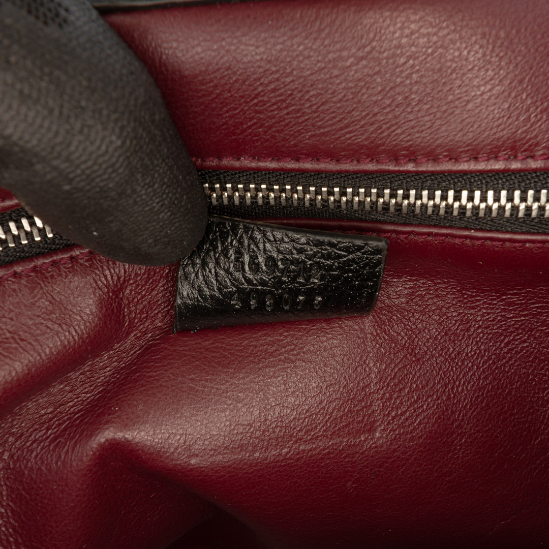 grainé Zumi sac à Petit Cuir de veau grainé Noir