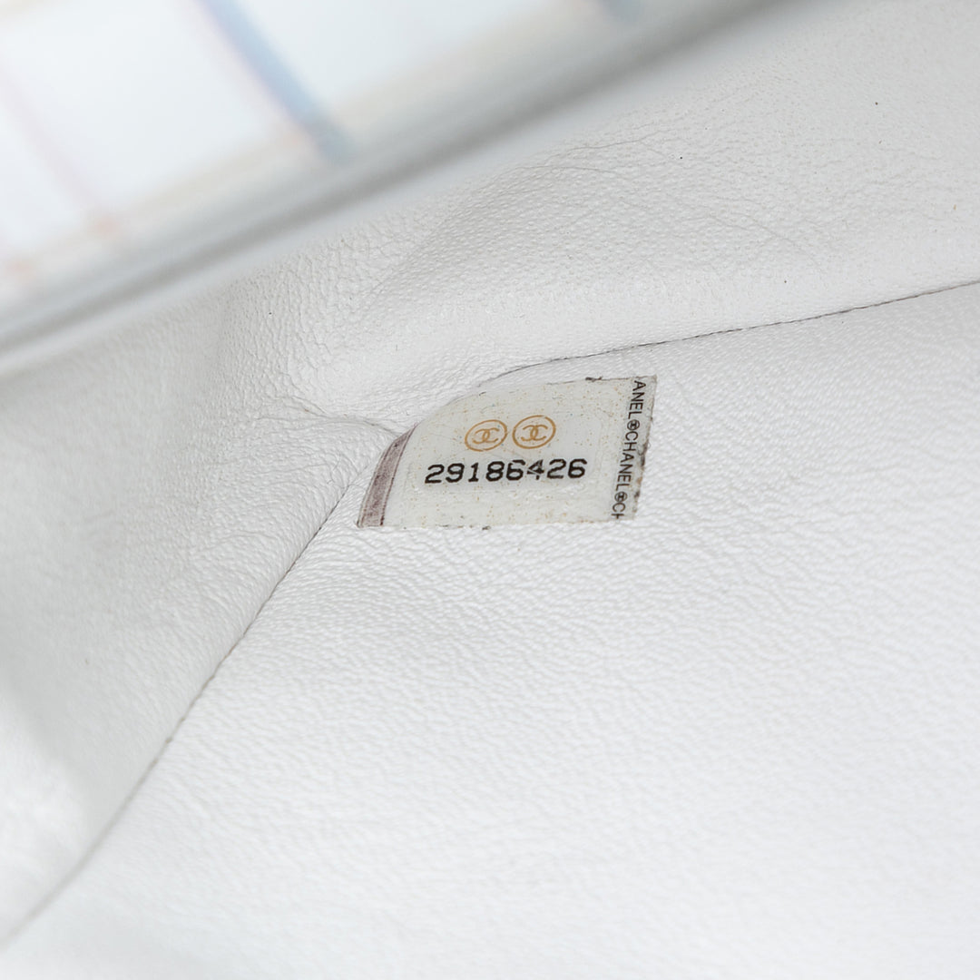 Chanel Mini Rectangular Classic Printed Cuir de veau Simple rabat Blanc – GABY PARIS Authentique