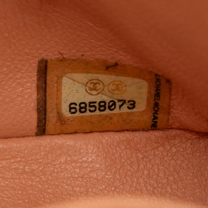 Chanel CC Chocolate Bar Toile Logo East West à rabat