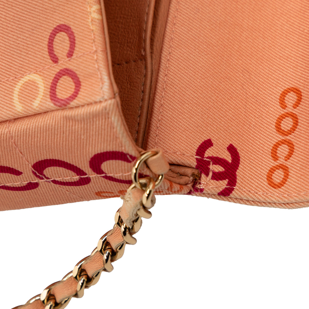 Chanel CC Chocolate Bar Toile Logo East West à rabat