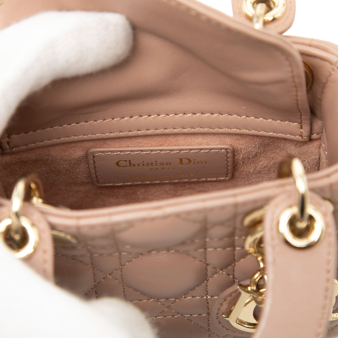 Dior Lady Dior Cannage Mini Cuir d'agneau Marron – vue 5 – GABY PARIS