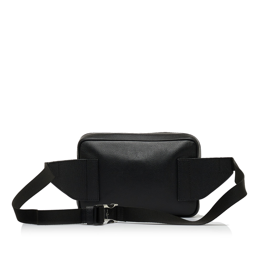 Taiga Outdoor Bumbag Black - Gaby Paris