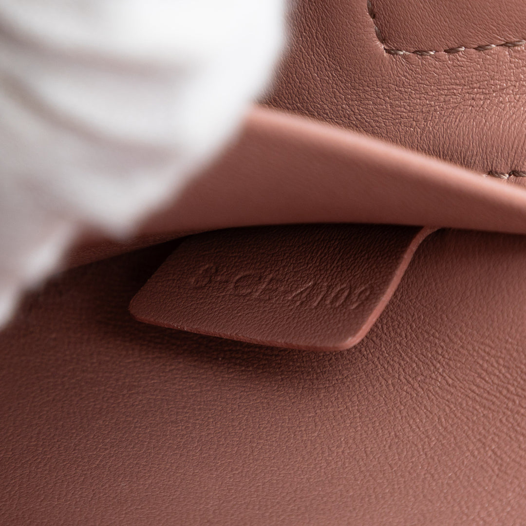 Celine Teen brillant Cuir de veau Triomphe Sac porté croisé