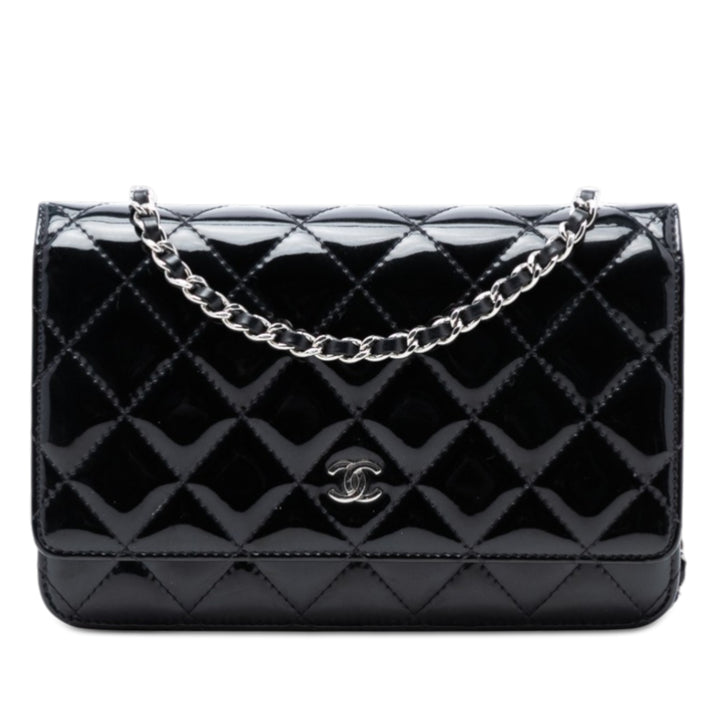 Chanel CC Matelassé Cuir verni Wallet on Chain