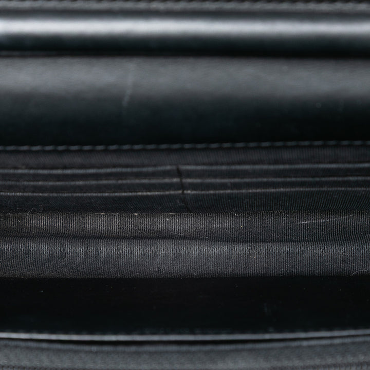 Chanel CC Matelassé Cuir verni Wallet on Chain