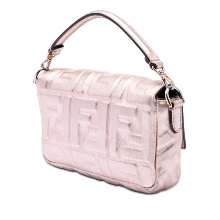 Fendi Sac à main Zucca embossé Métallisé Baguette Mini Rose – vue 2 – GABY PARIS