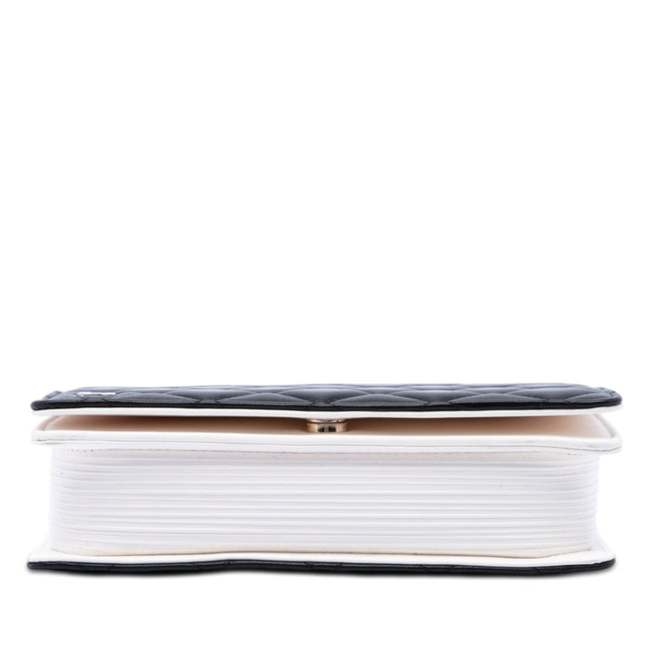 Matelassé Book Wallet on Chain Cuir d'agneau Noir