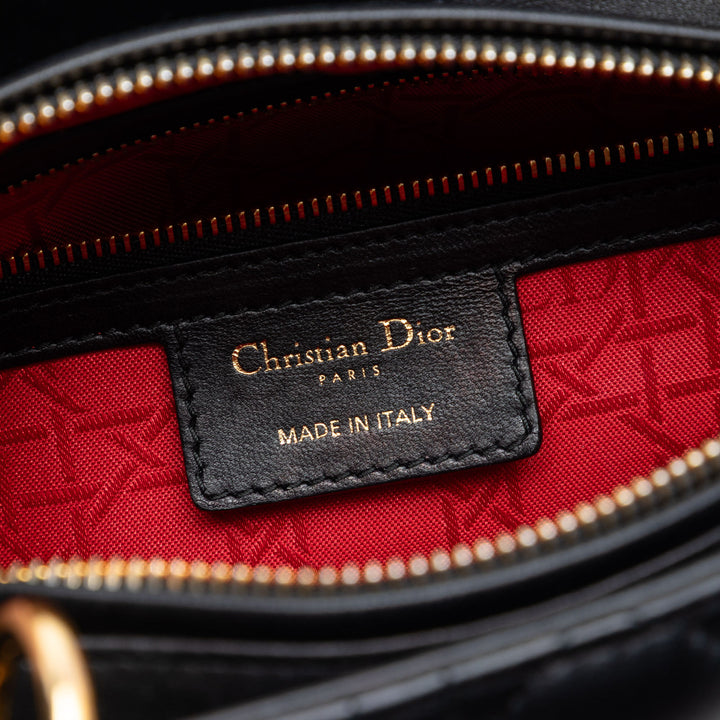 Dior Medium Cuir d’agneau Cannage Lady Dior