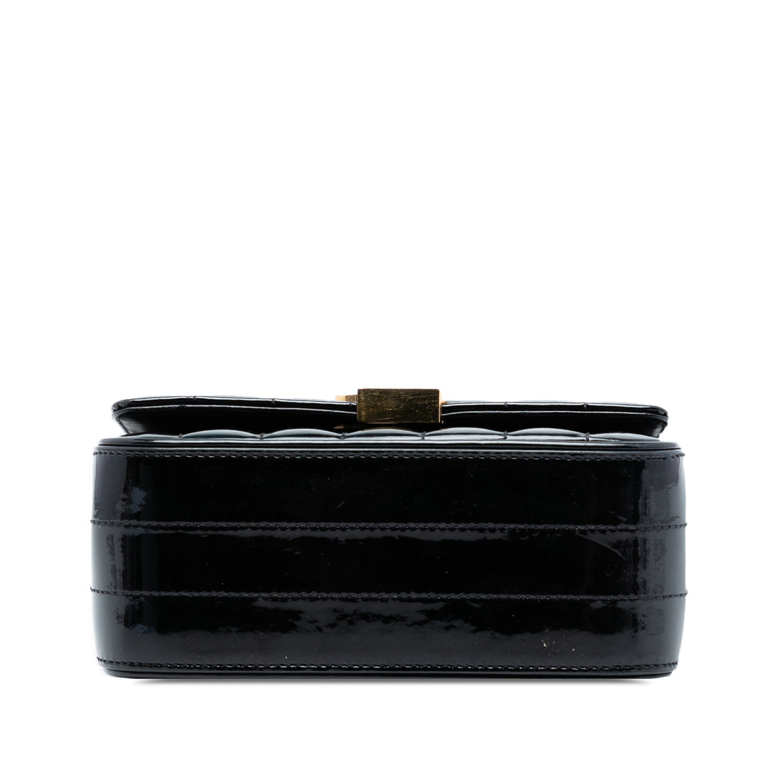 Saint Laurent Small Cuir verni Monogram Vicky Chain Bag