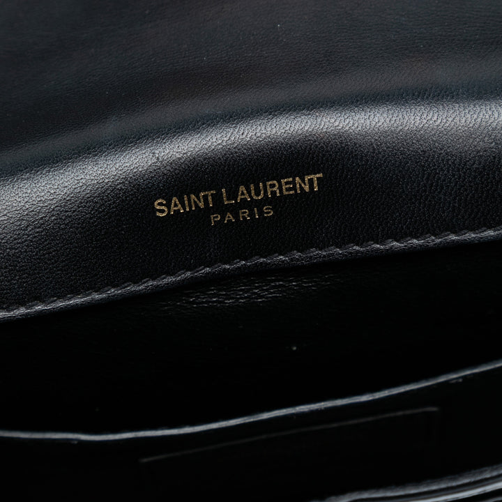 Saint Laurent Small Cuir verni Monogram Vicky Chain Bag