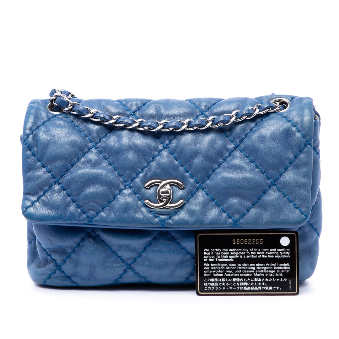 Chanel Small Cuir de veau Love Me Tender à rabat