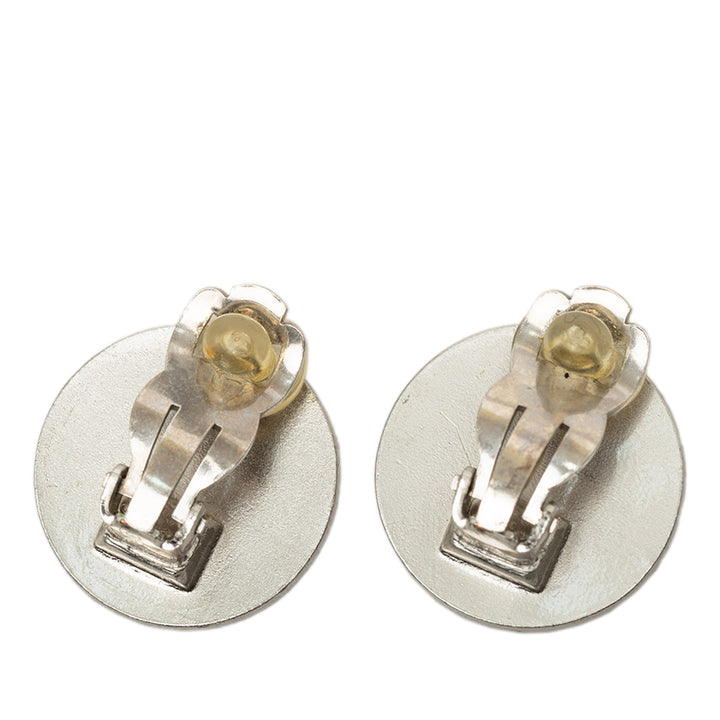 Chanel CC Brass Croisiere Rond À clip Boucles d'oreilles Argenté – vue 2 – GABY PARIS