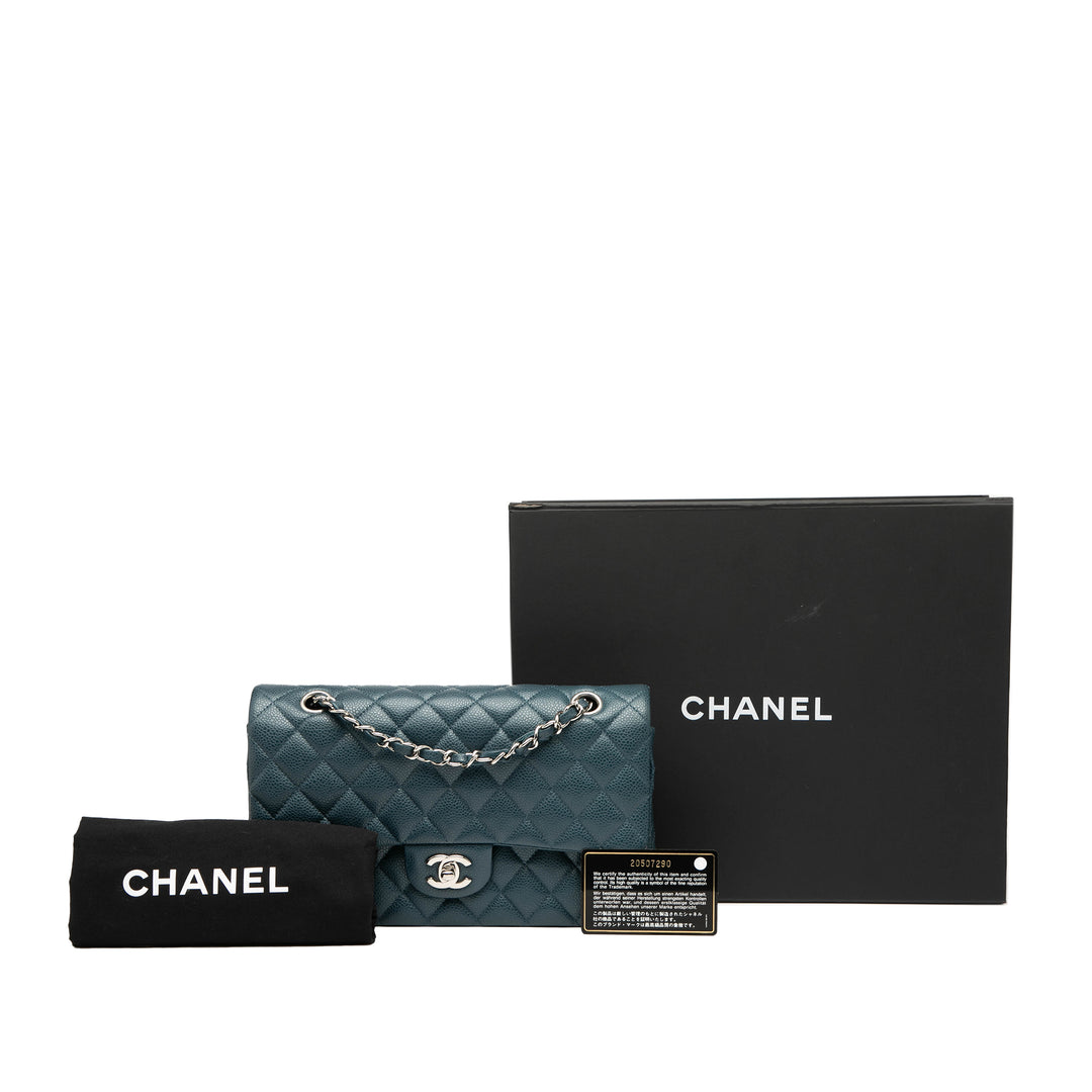 Chanel Medium Classic Caviar Double rabat Bleu